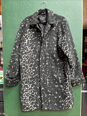 Forever 21 Black and White Patterned Pea Coat